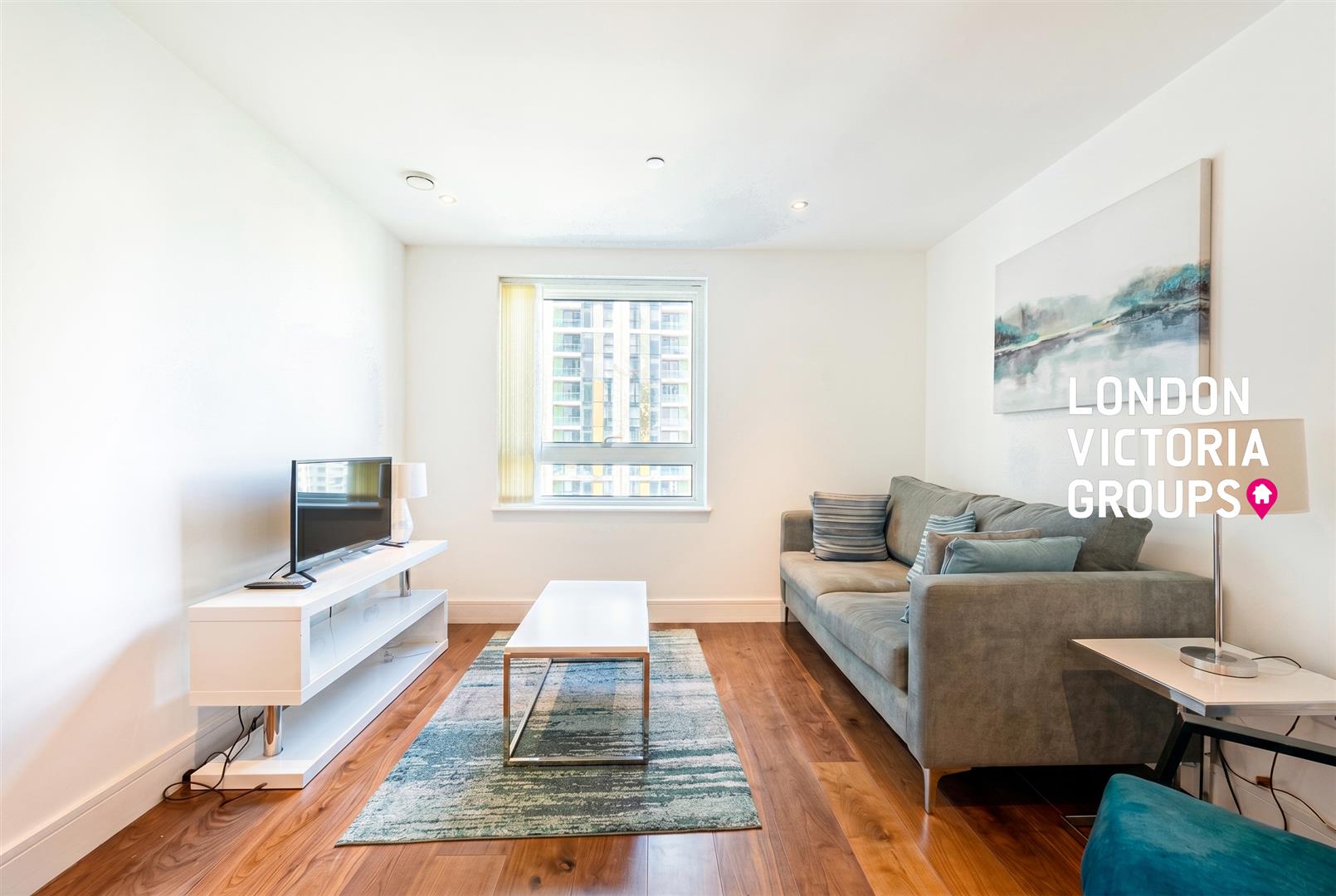 1 bed property in Duckman Tower, 3 Lincoln Plaza, London
